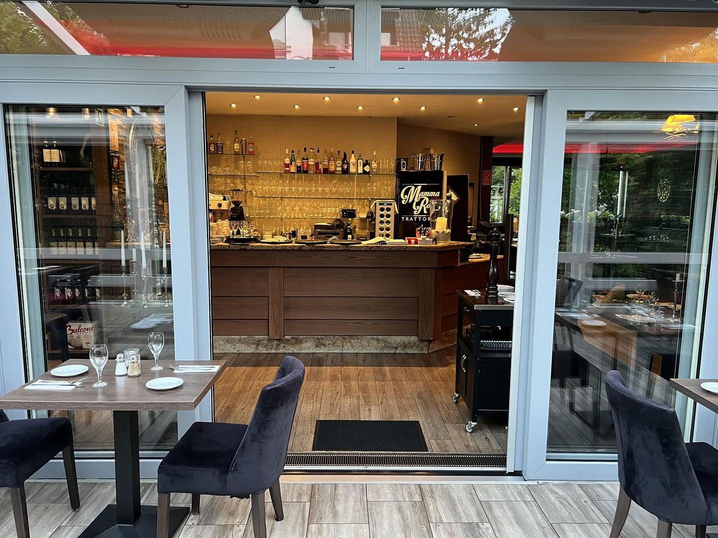 Prenájom nebytového priestoru 300 m², Uerdingerstr 552a, Krefeld-Bockum, Severné Porýnie - Westfálsko Prenájom nebytového priestoru 300 m², Uerdingerstr 552a, Krefeld-Bockum, Severné Porýnie - Westfálsko