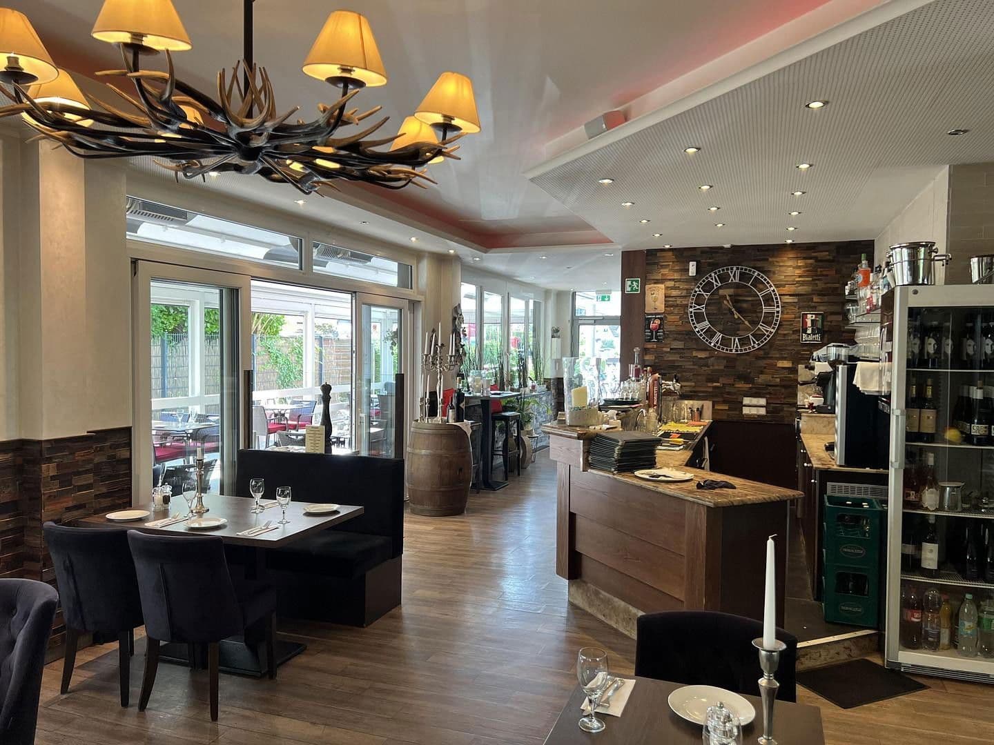 Prenájom nebytového priestoru 300 m², Uerdingerstr 552a, Krefeld-Bockum, Severné Porýnie - Westfálsko Prenájom nebytového priestoru 300 m², Uerdingerstr 552a, Krefeld-Bockum, Severné Porýnie - Westfálsko