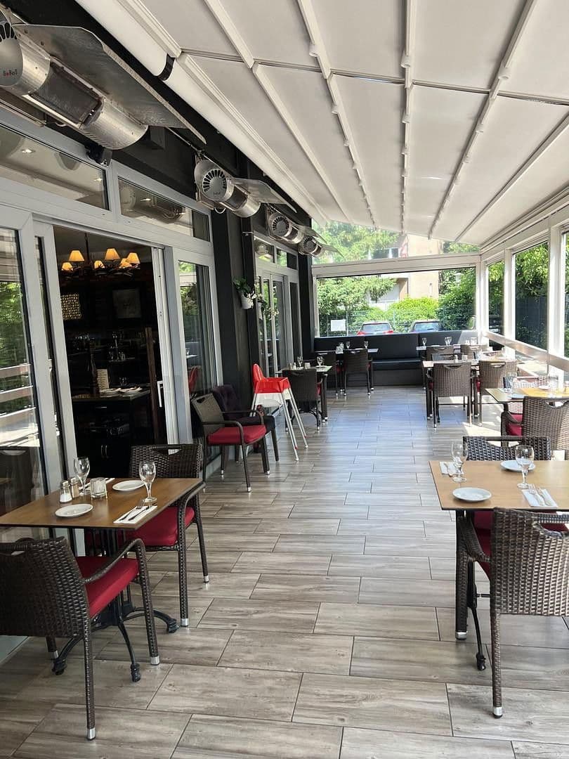 Prenájom nebytového priestoru 300 m², Uerdingerstr 552a, Krefeld-Bockum, Severné Porýnie - Westfálsko Prenájom nebytového priestoru 300 m², Uerdingerstr 552a, Krefeld-Bockum, Severné Porýnie - Westfálsko