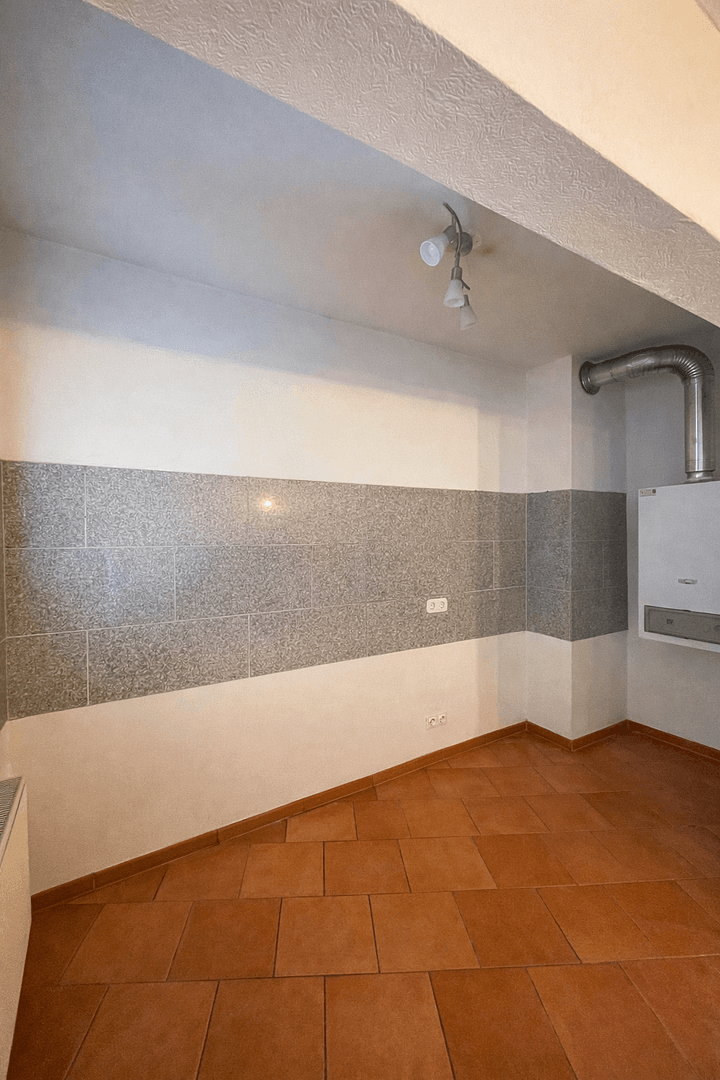 Prenájom bytu 3-izbový 70 m², Carmerstr. 29, Essen, Severné Porýnie - Westfálsko Prenájom bytu 3-izbový 70 m², Carmerstr. 29, Essen, Severné Porýnie - Westfálsko