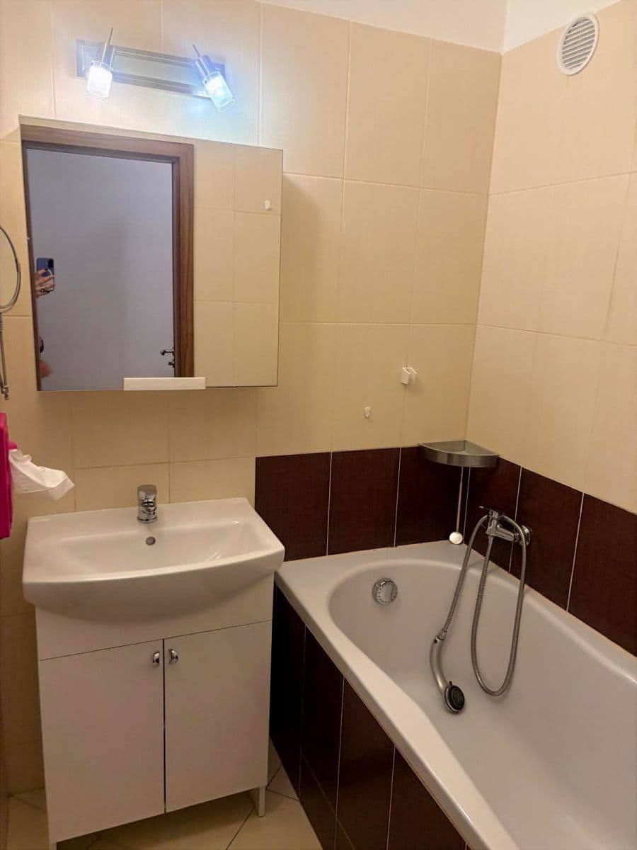 Prenájom bytu 2-izbový 56 m², Záhřebská, Brno, Jihomoravský kraj Prenájom bytu 2-izbový 56 m², Záhřebská, Brno, Jihomoravský kraj