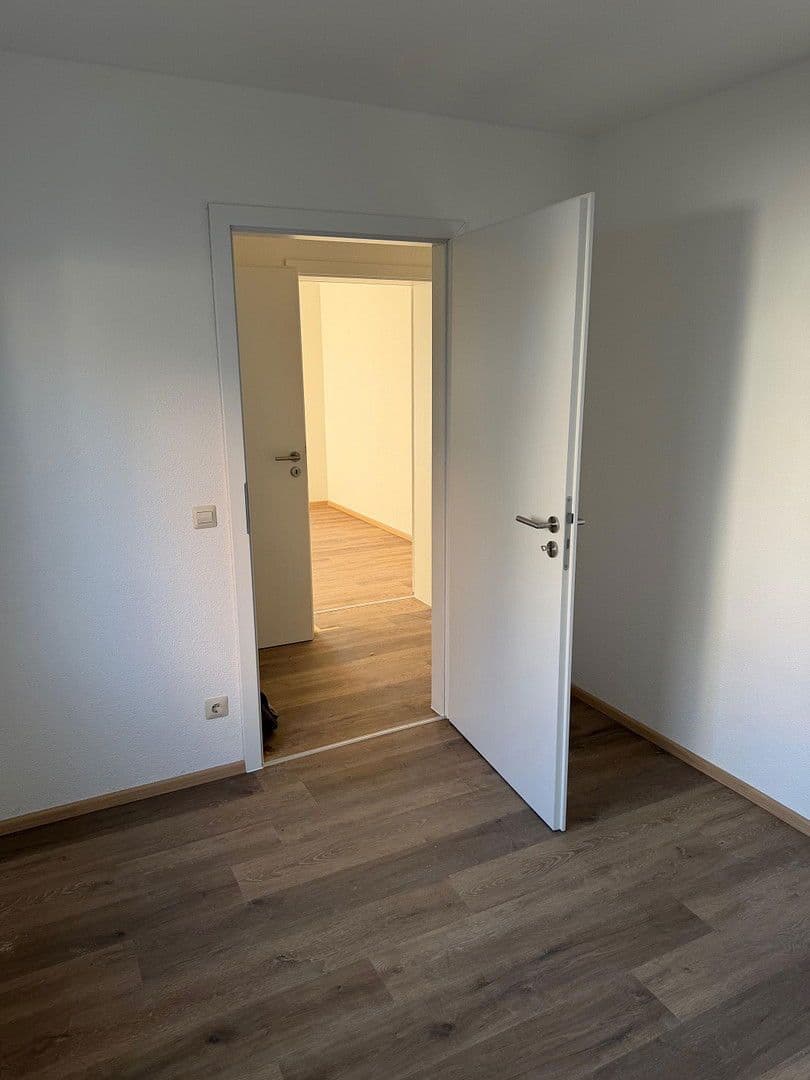 Predaj bytu 4-izbový 93 m², Alte Schulstr. 11, Zimmern ob Rottweil, Bádensko-Wurttembersko Predaj bytu 4-izbový 93 m², Alte Schulstr. 11, Zimmern ob Rottweil, Bádensko-Wurttembersko