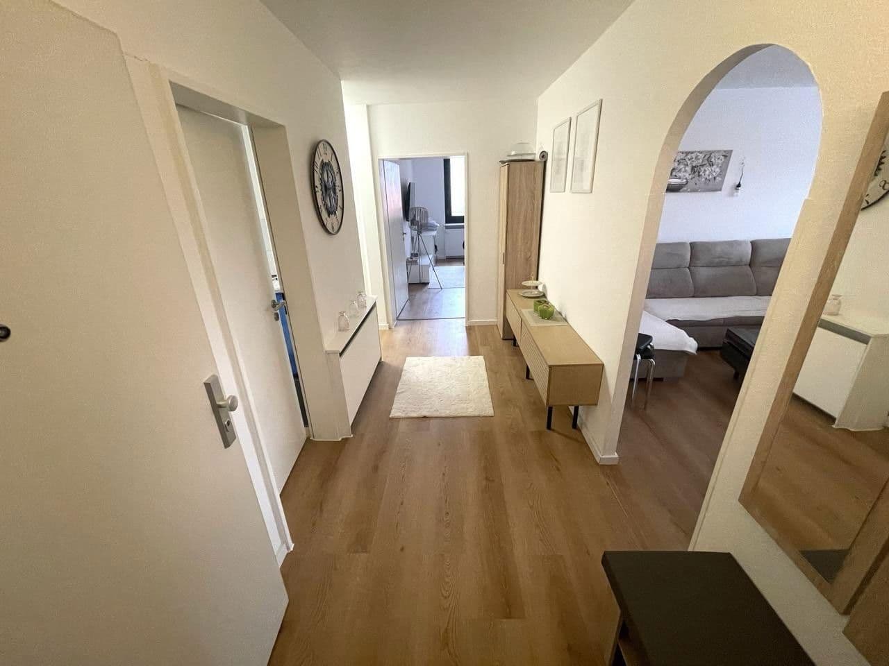 Predaj bytu 4-izbový 100 m², Erich-Ollenhauer-Straße, Düsseldorf, Severné Porýnie - Westfálsko Predaj bytu 4-izbový 100 m², Erich-Ollenhauer-Straße, Düsseldorf, Severné Porýnie - Westfálsko