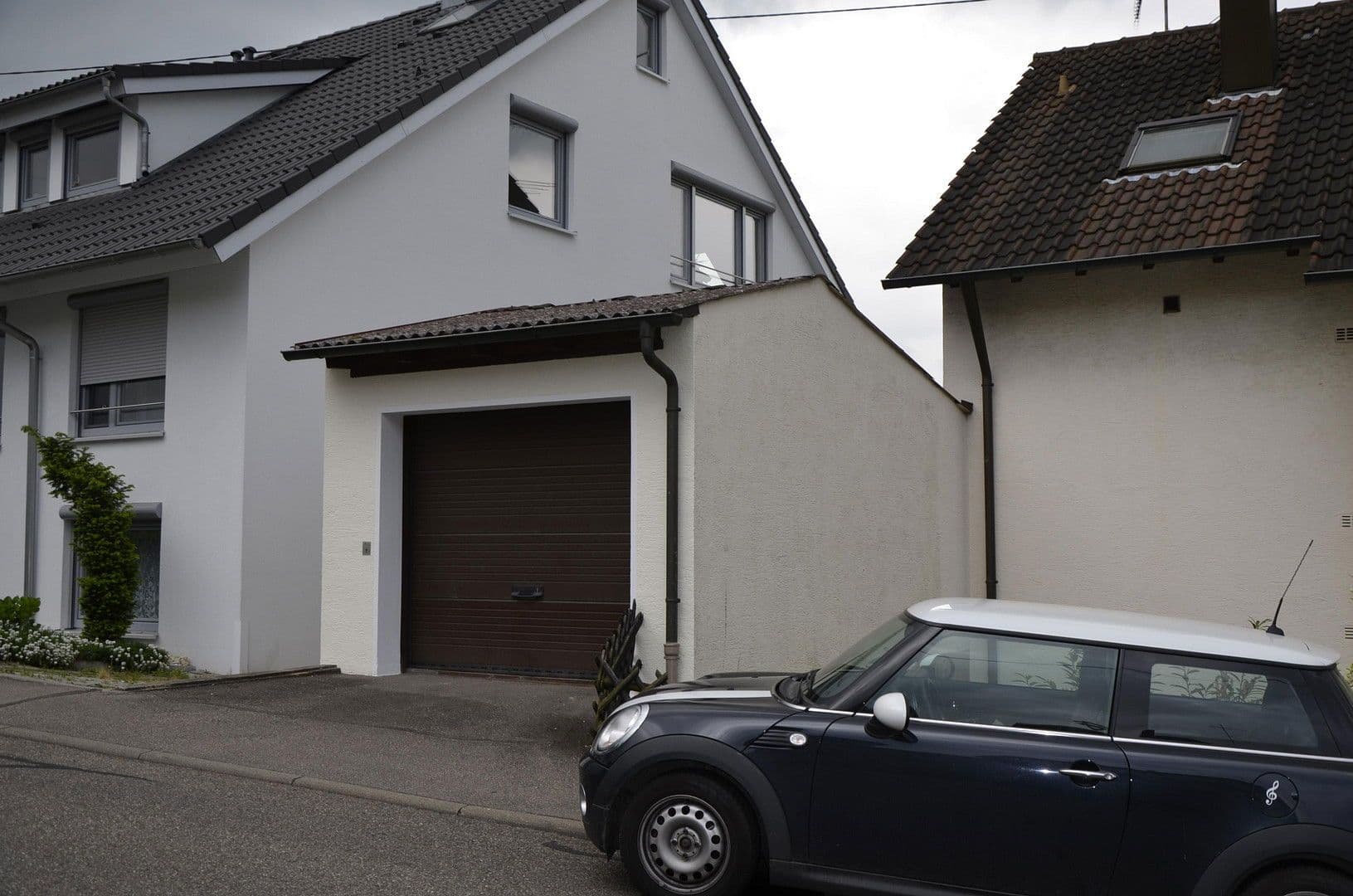 Predaj domu 246 m², pozemek 442 m², Esslingen am Neckar, Bádensko-Wurttembersko Predaj domu 246 m², pozemek 442 m², Esslingen am Neckar, Bádensko-Wurttembersko