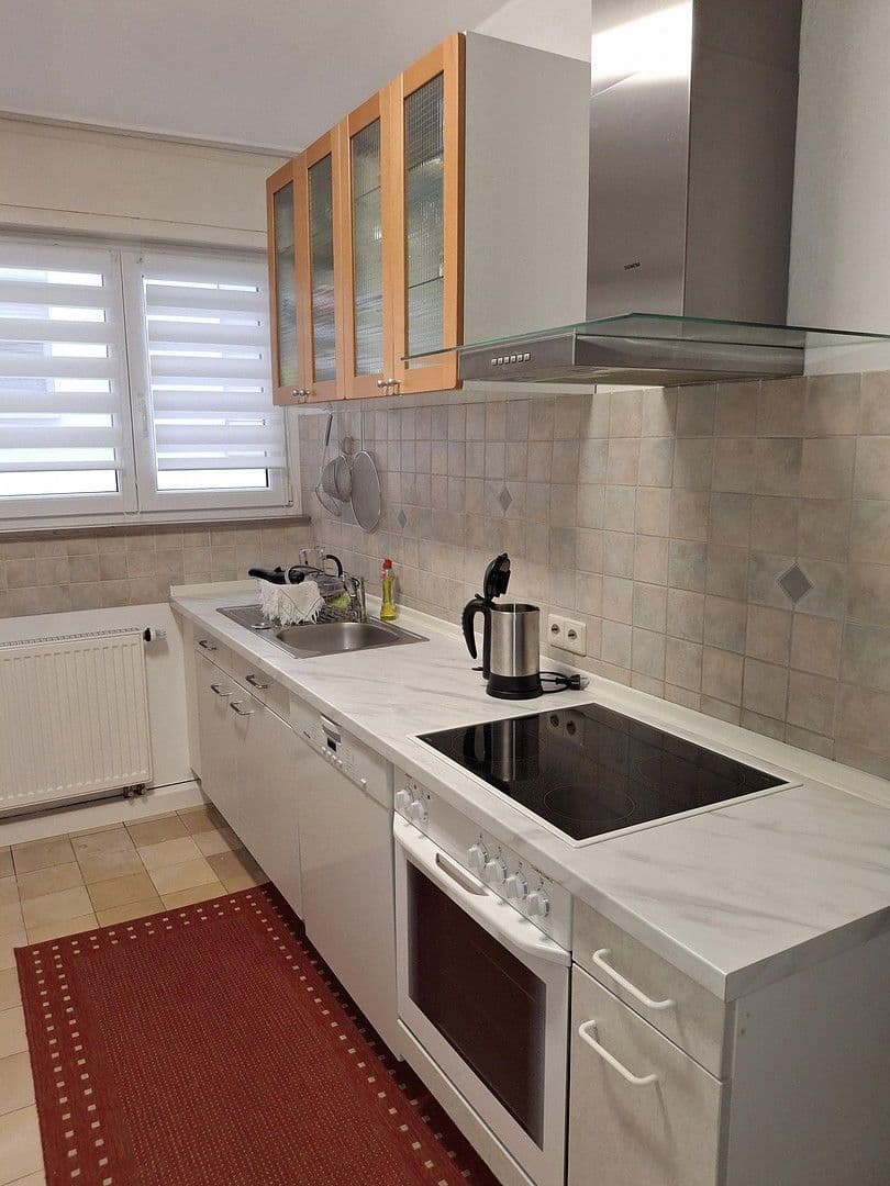 Predaj domu 246 m², pozemek 442 m², Esslingen am Neckar, Bádensko-Wurttembersko Predaj domu 246 m², pozemek 442 m², Esslingen am Neckar, Bádensko-Wurttembersko