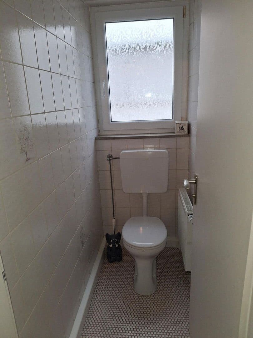 Predaj domu 246 m², pozemek 442 m², Esslingen am Neckar, Bádensko-Wurttembersko Predaj domu 246 m², pozemek 442 m², Esslingen am Neckar, Bádensko-Wurttembersko