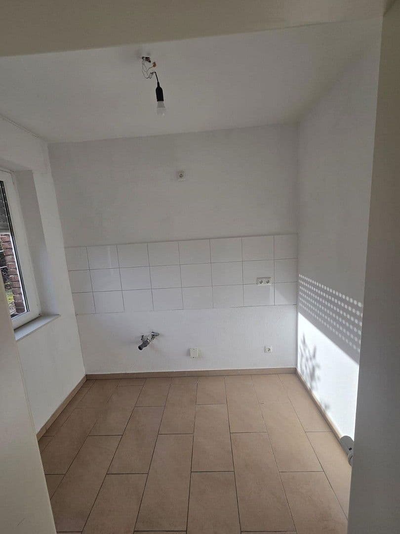 Prenájom bytu 2-izbový 46 m², Am Geisbusch 12, Duisburg, Severné Porýnie - Westfálsko Prenájom bytu 2-izbový 46 m², Am Geisbusch 12, Duisburg, Severné Porýnie - Westfálsko