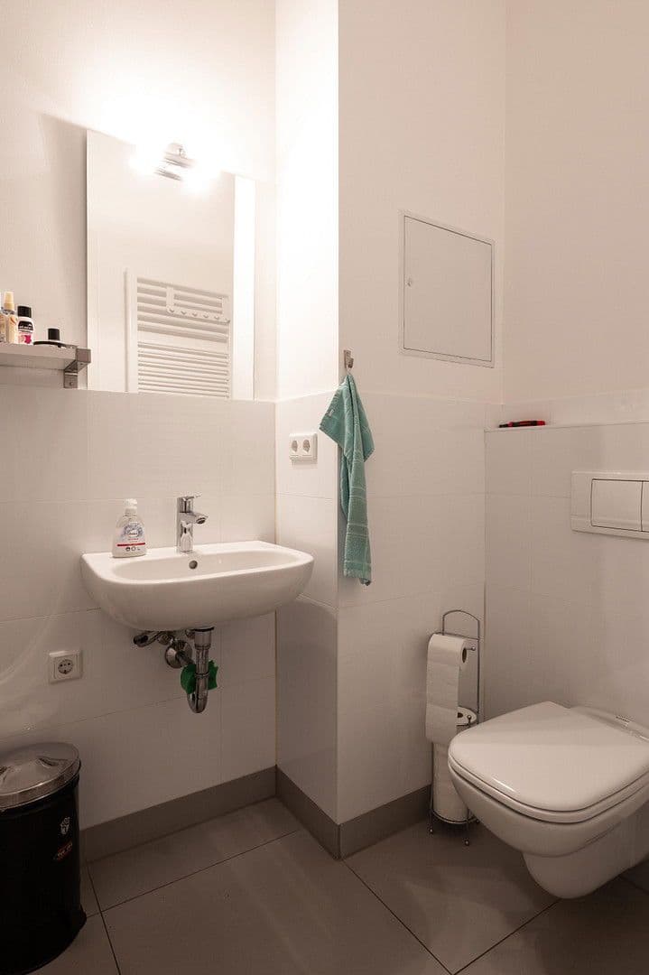 Predaj kancelárie 137 m², Erich-Weinert-Str. 5, Berlin, Berlín Predaj kancelárie 137 m², Erich-Weinert-Str. 5, Berlin, Berlín