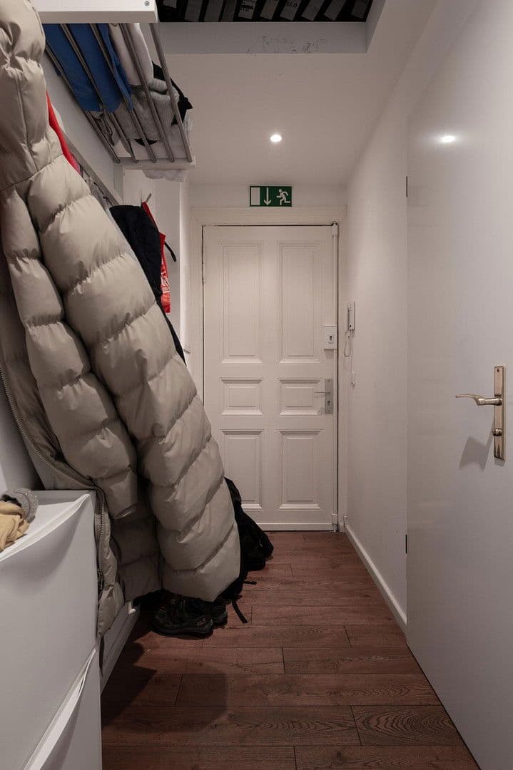 Predaj kancelárie 137 m², Erich-Weinert-Str. 5, Berlin, Berlín Predaj kancelárie 137 m², Erich-Weinert-Str. 5, Berlin, Berlín