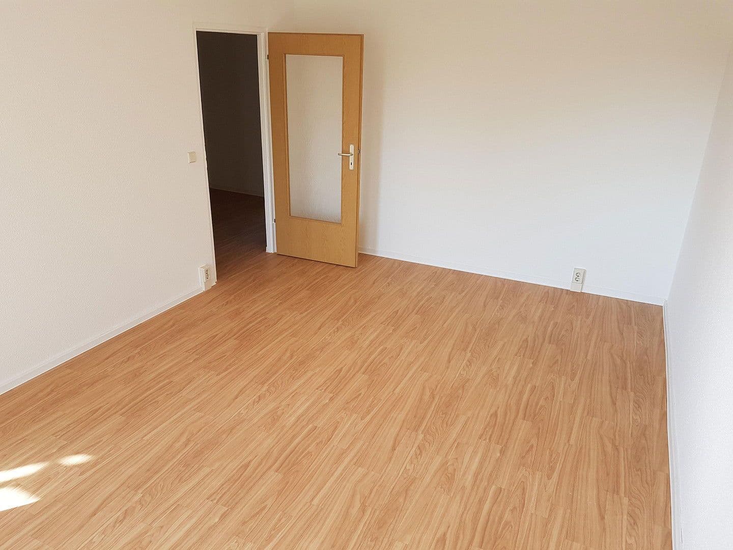 Predaj bytu 3-izbový 64 m², Otto - Dix - Ring 38, Dresden, Sasko Predaj bytu 3-izbový 64 m², Otto - Dix - Ring 38, Dresden, Sasko