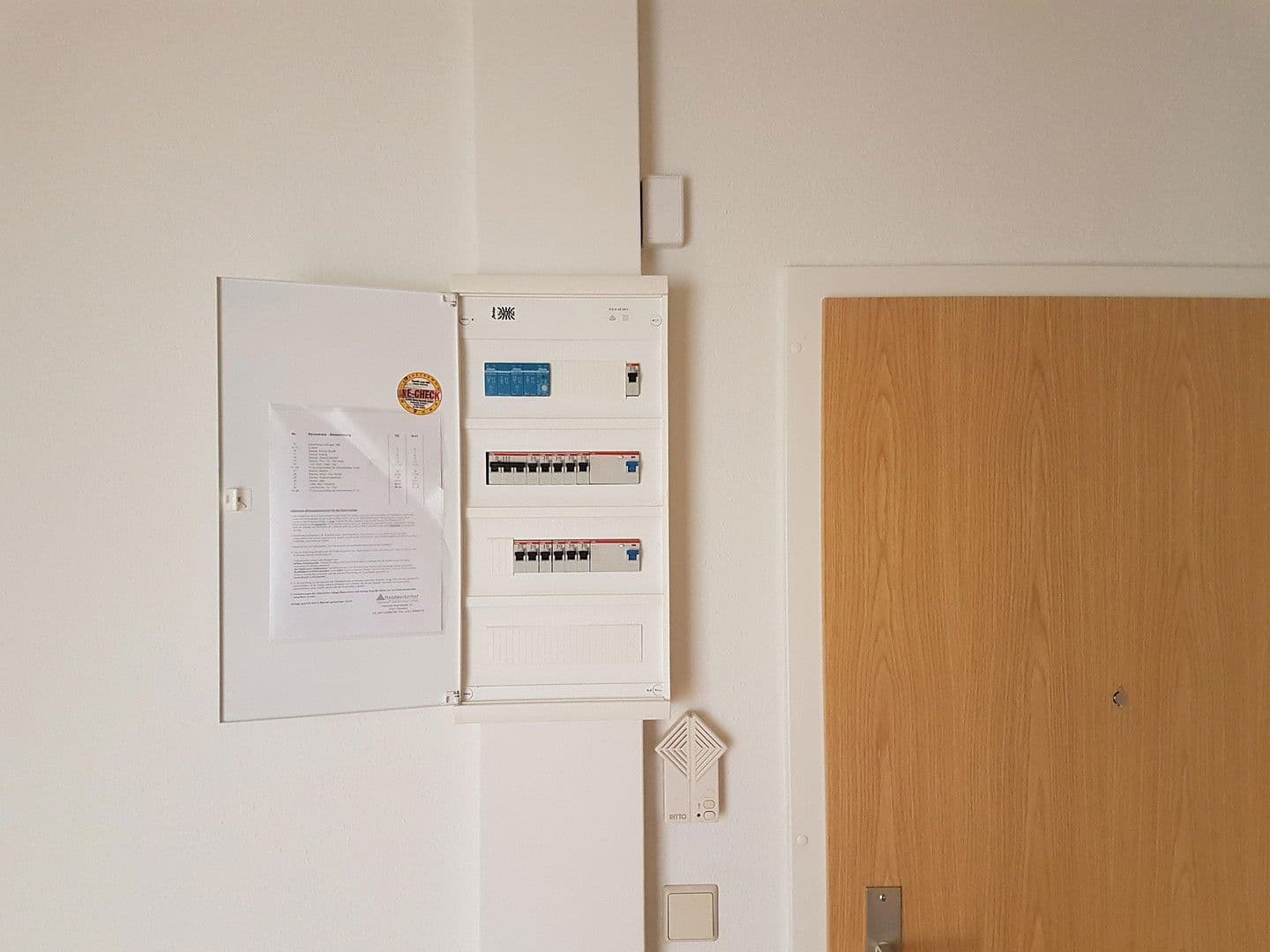 Predaj bytu 3-izbový 64 m², Otto - Dix - Ring 38, Dresden, Sasko Predaj bytu 3-izbový 64 m², Otto - Dix - Ring 38, Dresden, Sasko