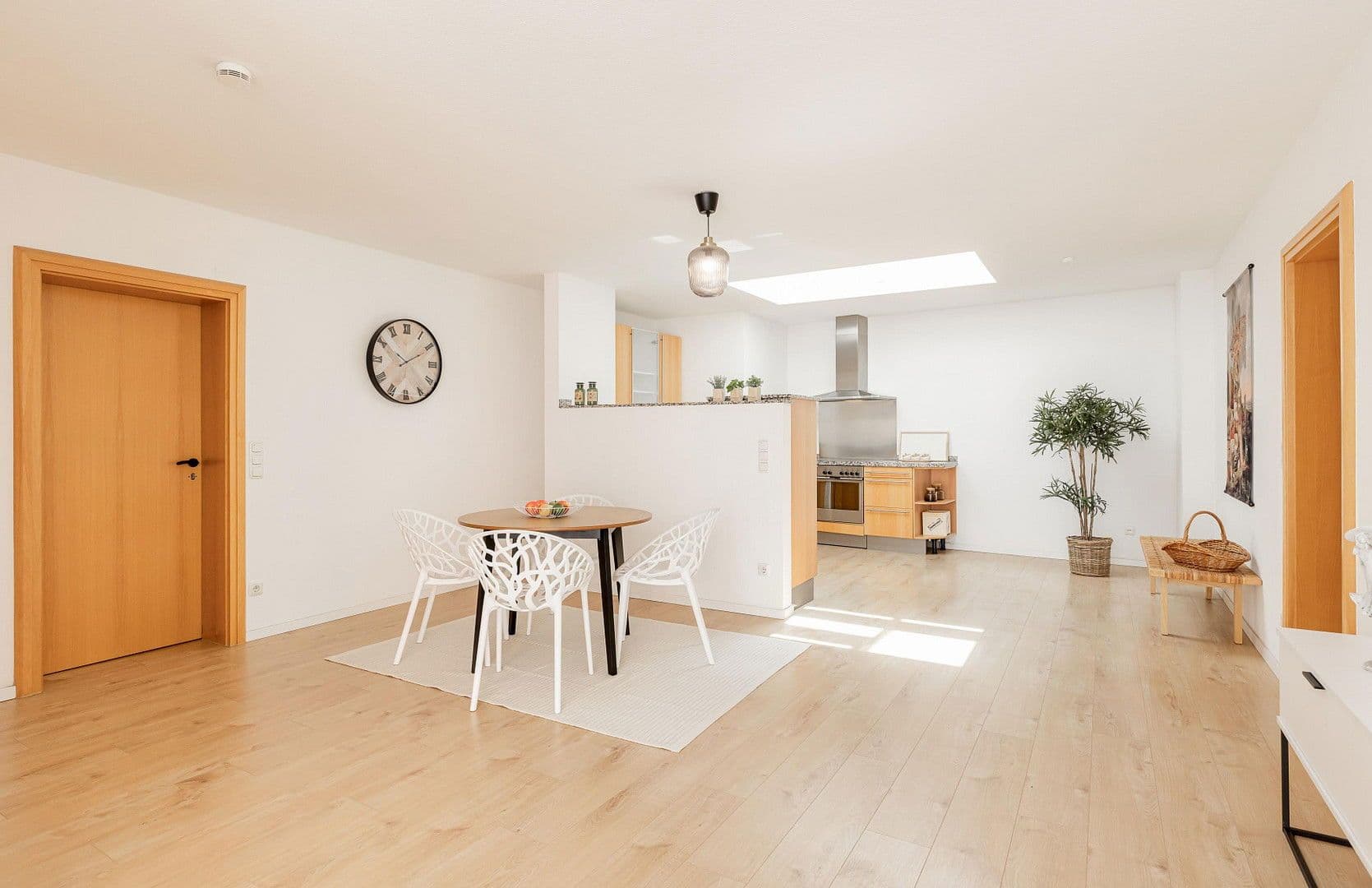 Predaj bytu 4-izbový 140 m², Offenbach, Hesensko Predaj bytu 4-izbový 140 m², Offenbach, Hesensko