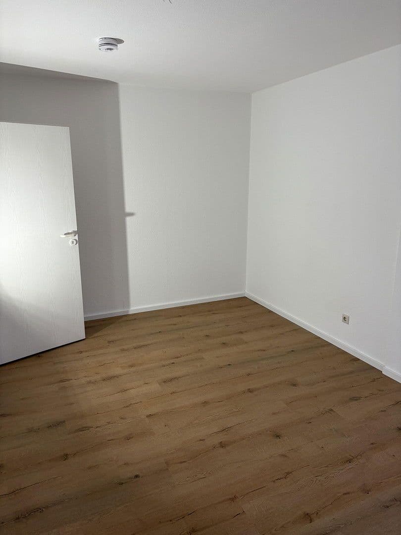 Prenájom bytu 3-izbový 88 m², Hauptstraße 32, Leimen, Bádensko-Wurttembersko Prenájom bytu 3-izbový 88 m², Hauptstraße 32, Leimen, Bádensko-Wurttembersko
