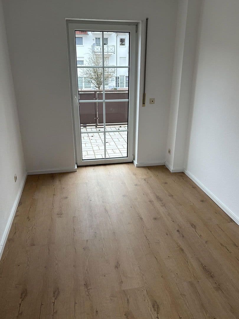 Prenájom bytu 3-izbový 88 m², Hauptstraße 32, Leimen, Bádensko-Wurttembersko Prenájom bytu 3-izbový 88 m², Hauptstraße 32, Leimen, Bádensko-Wurttembersko