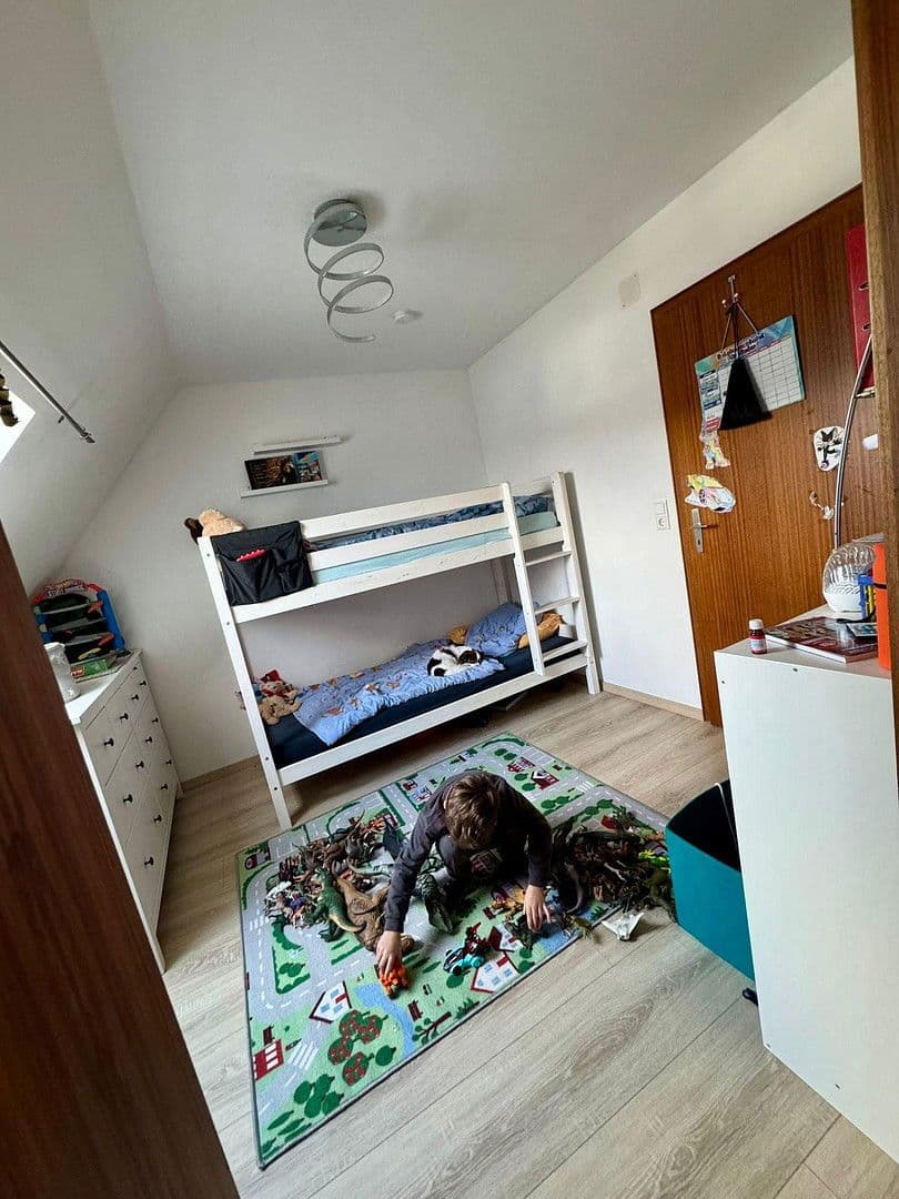 Predaj domu 114 m², pozemek 519 m², Overath, Severné Porýnie - Westfálsko Predaj domu 114 m², pozemek 519 m², Overath, Severné Porýnie - Westfálsko