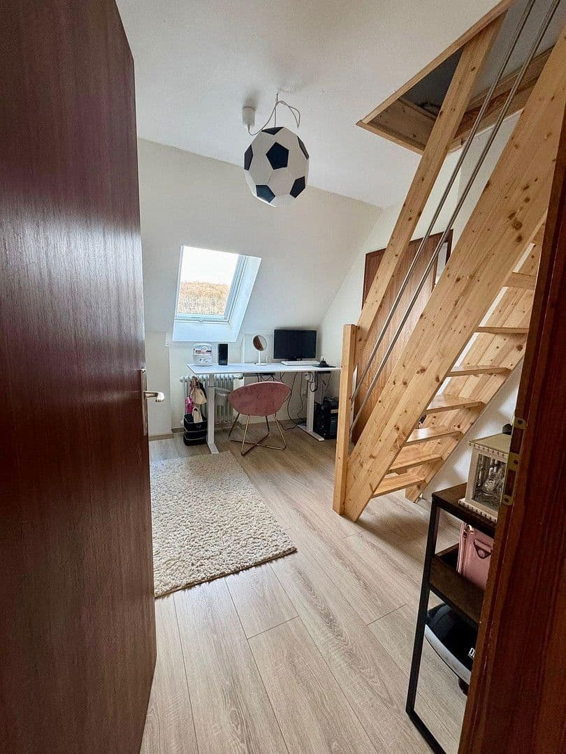 Predaj domu 114 m², pozemek 519 m², Overath, Severné Porýnie - Westfálsko Predaj domu 114 m², pozemek 519 m², Overath, Severné Porýnie - Westfálsko