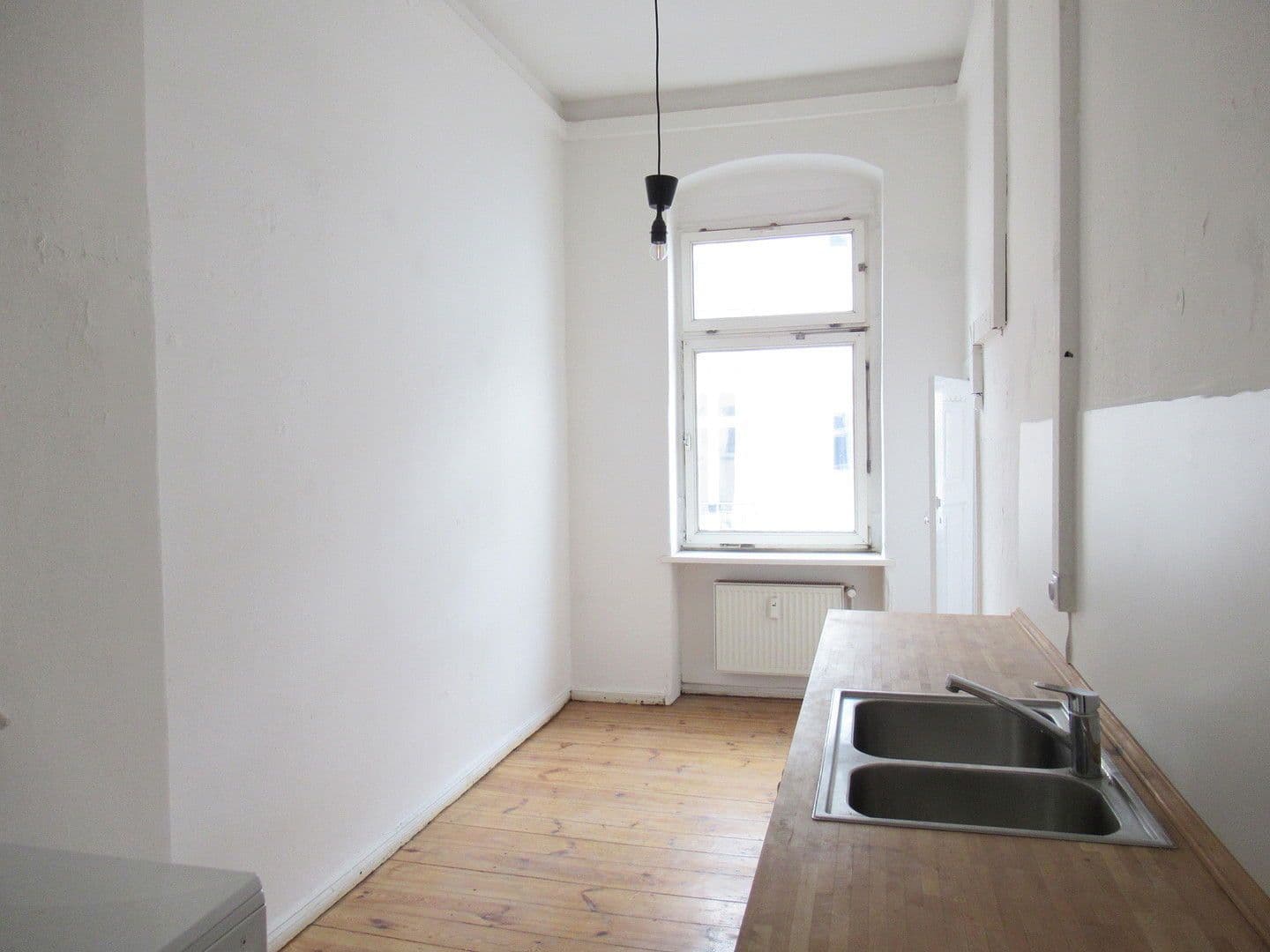 Prenájom bytu 2-izbový 64 m², Berlin, Berlín Prenájom bytu 2-izbový 64 m², Berlin, Berlín