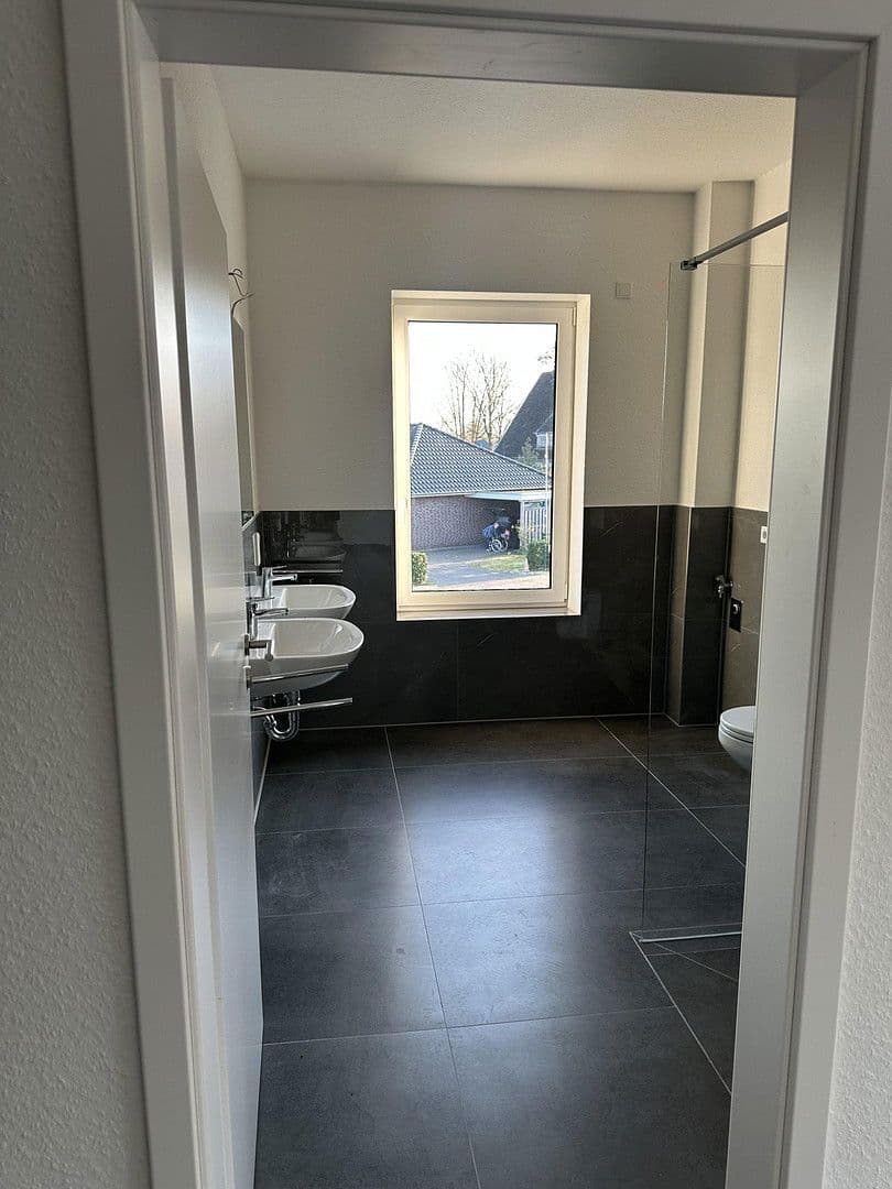 Prenájom bytu 5-izbový 92 m², Bahnweg 1b, Barßel, Dolné Sasko Prenájom bytu 5-izbový 92 m², Bahnweg 1b, Barßel, Dolné Sasko