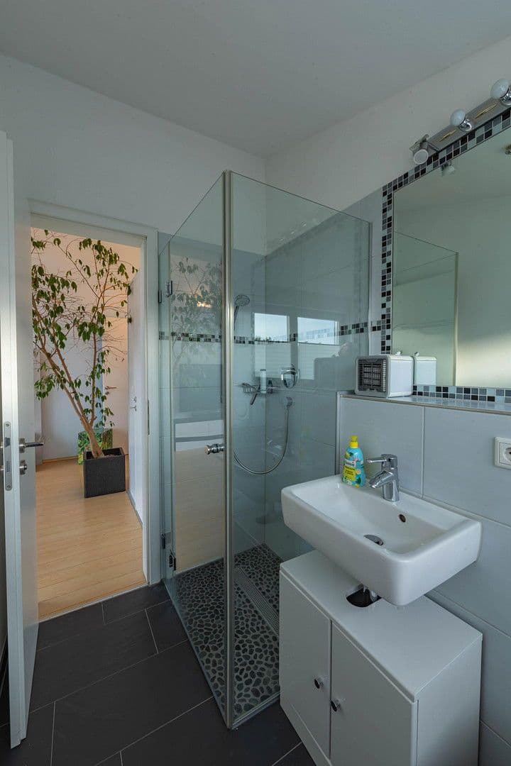 Predaj domu 225 m², pozemek 408 m², München, Bavorsko Predaj domu 225 m², pozemek 408 m², München, Bavorsko