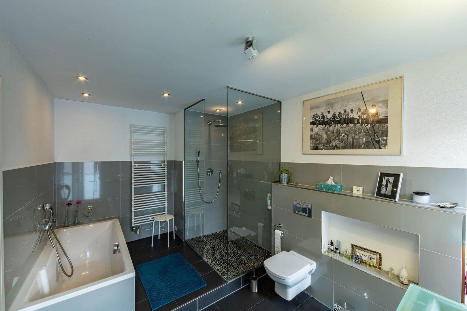 Predaj domu 225 m², pozemek 408 m², München, Bavorsko Predaj domu 225 m², pozemek 408 m², München, Bavorsko