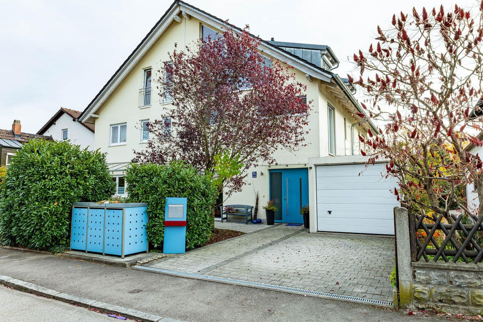 Predaj domu 225 m², pozemek 408 m², München, Bavorsko Predaj domu 225 m², pozemek 408 m², München, Bavorsko