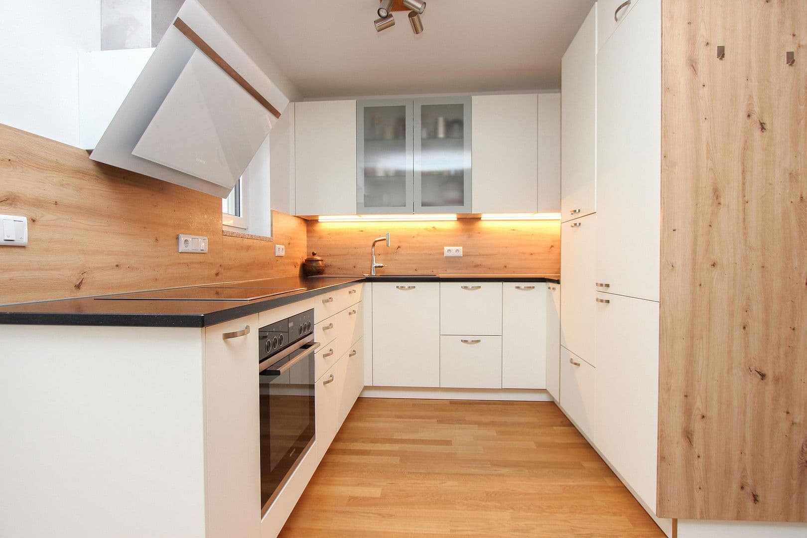 Predaj bytu 4-izbový 96 m², Mirabellen-Hof, Vaterstetten, Bavorsko Predaj bytu 4-izbový 96 m², Mirabellen-Hof, Vaterstetten, Bavorsko