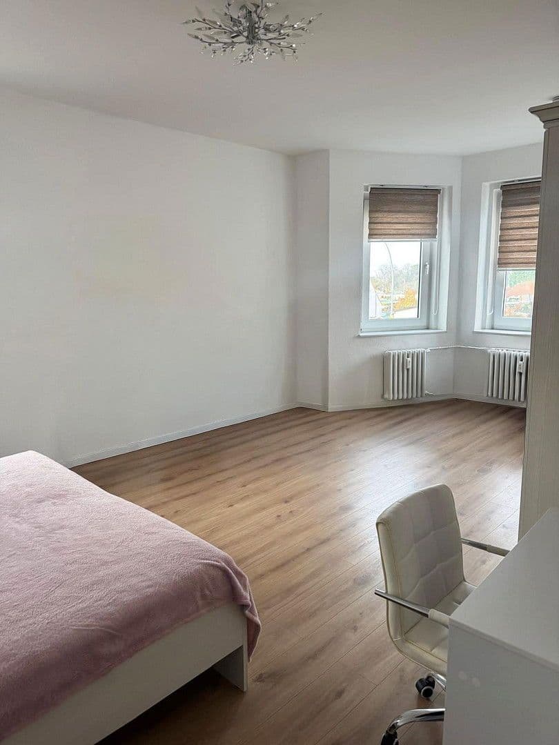 Predaj bytu 4-izbový 110 m², Berlin, Berlín Predaj bytu 4-izbový 110 m², Berlin, Berlín
