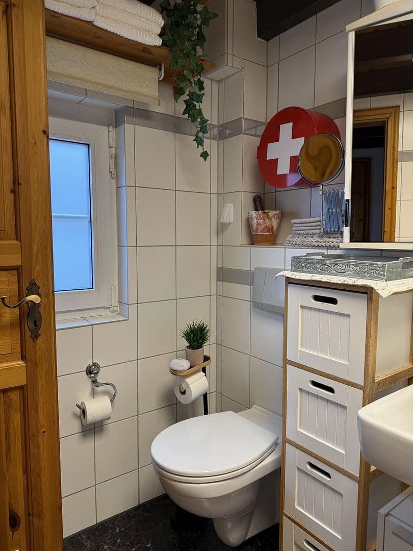 Predaj domu 57 m², pozemek 441 m², Solingen, Severné Porýnie - Westfálsko Predaj domu 57 m², pozemek 441 m², Solingen, Severné Porýnie - Westfálsko