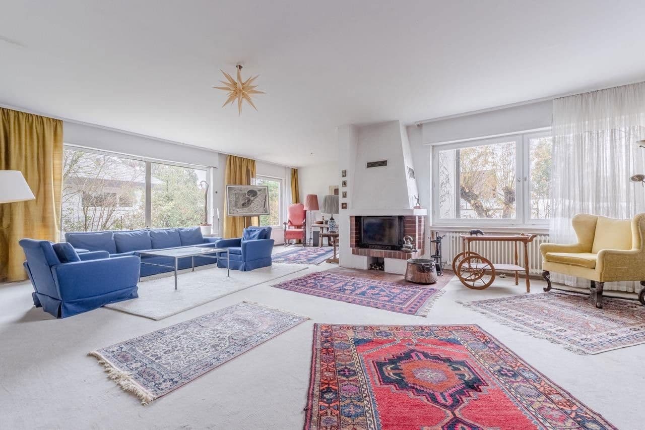 Predaj domu 401 m², pozemek 878 m², Limburgerhof, Porýnie-Falcko Predaj domu 401 m², pozemek 878 m², Limburgerhof, Porýnie-Falcko