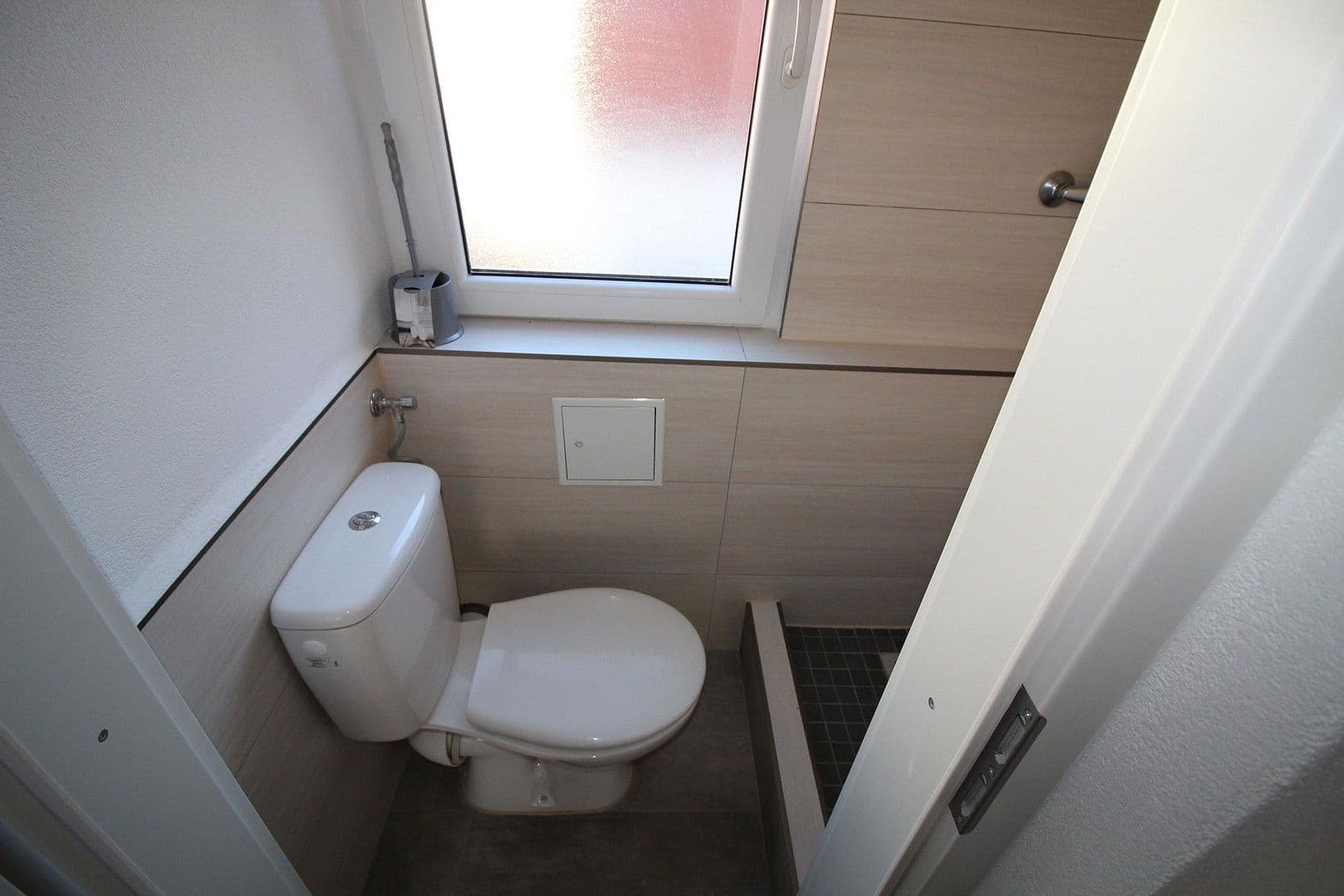 Prenájom bytu 3-izbový 48 m², Stuttgart, Bádensko-Wurttembersko Prenájom bytu 3-izbový 48 m², Stuttgart, Bádensko-Wurttembersko