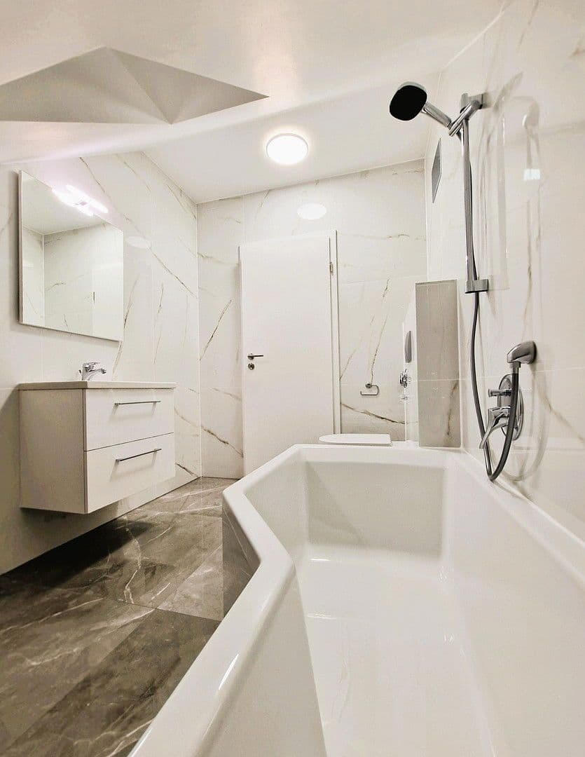 Prenájom bytu 2-izbový 64 m², Lindenweg 13-15, Münster (Hessen), Hesensko Prenájom bytu 2-izbový 64 m², Lindenweg 13-15, Münster (Hessen), Hesensko