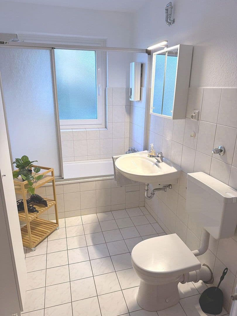 Prenájom bytu 2-izbový 71 m², Kassel, Hesensko Prenájom bytu 2-izbový 71 m², Kassel, Hesensko