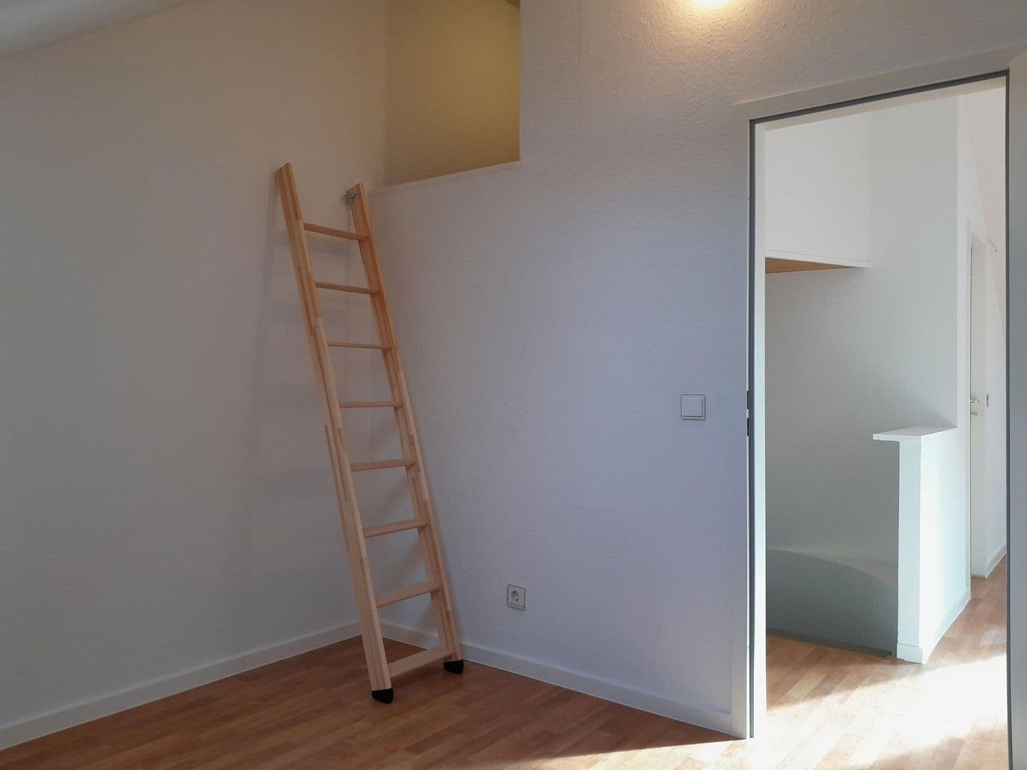Predaj bytu 3-izbový 95 m², Leipzig, Sasko Predaj bytu 3-izbový 95 m², Leipzig, Sasko