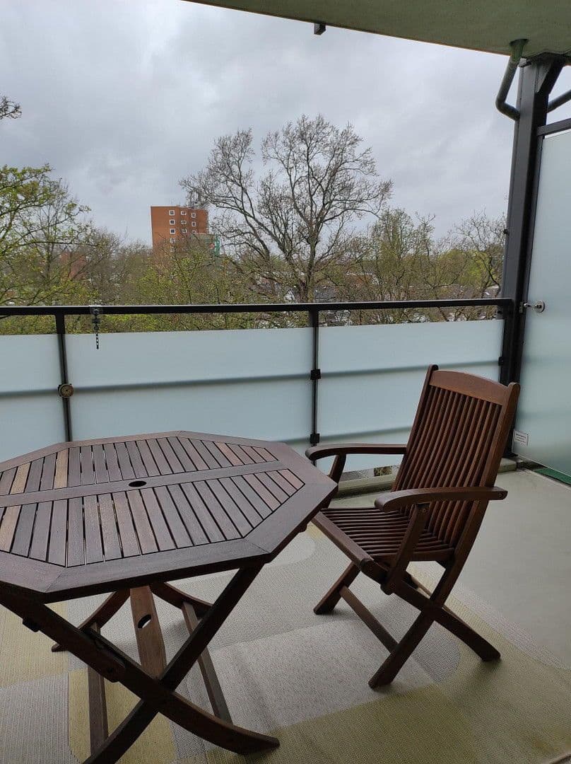 Prenájom bytu 2-izbový 54 m², Hannover, Dolné Sasko Prenájom bytu 2-izbový 54 m², Hannover, Dolné Sasko