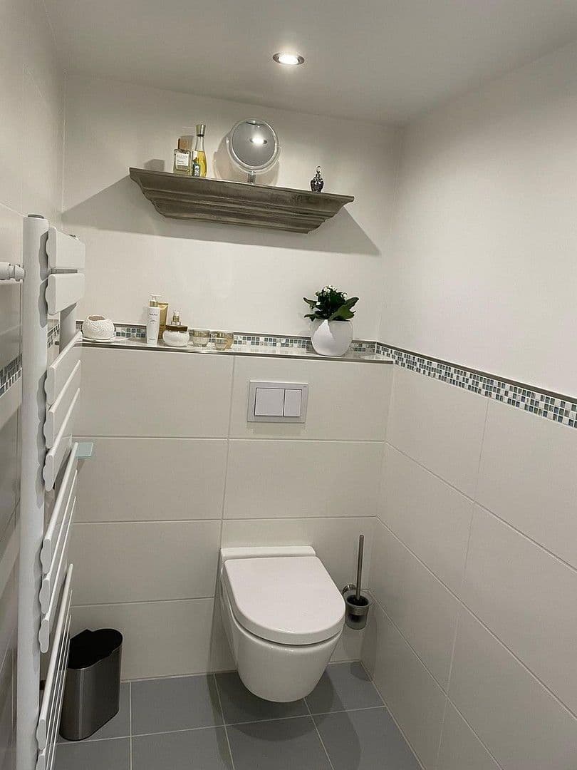 Predaj bytu 5-izbový 220 m², Krummhörn, Dolné Sasko Predaj bytu 5-izbový 220 m², Krummhörn, Dolné Sasko