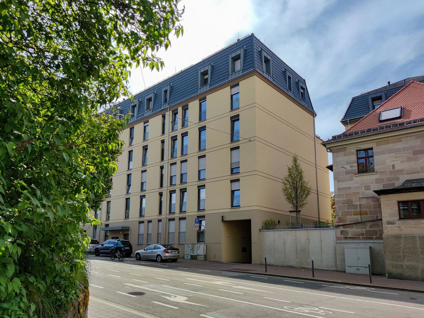Prenájom bytu 4-izbový 123 m², Karolinenstr. 22, Fürth, Bavorsko Prenájom bytu 4-izbový 123 m², Karolinenstr. 22, Fürth, Bavorsko
