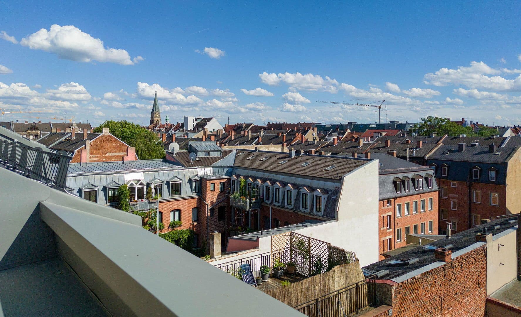 Prenájom bytu 4-izbový 123 m², Karolinenstr. 22, Fürth, Bavorsko Prenájom bytu 4-izbový 123 m², Karolinenstr. 22, Fürth, Bavorsko