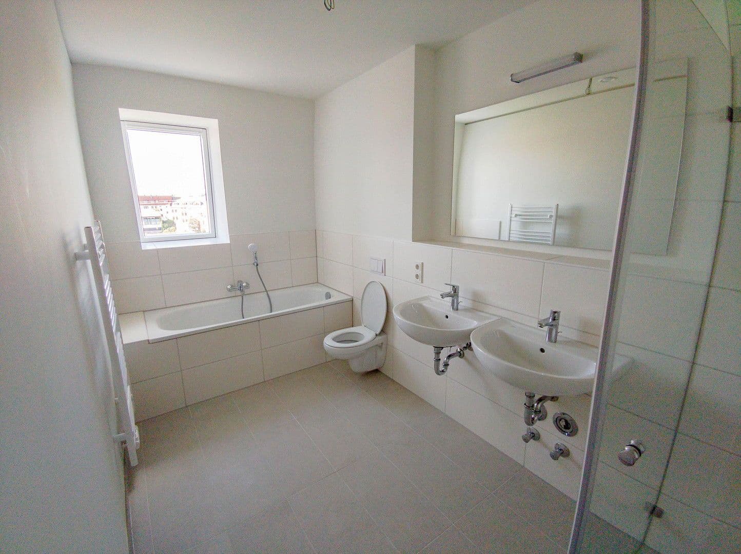 Prenájom bytu 4-izbový 123 m², Karolinenstr. 22, Fürth, Bavorsko Prenájom bytu 4-izbový 123 m², Karolinenstr. 22, Fürth, Bavorsko