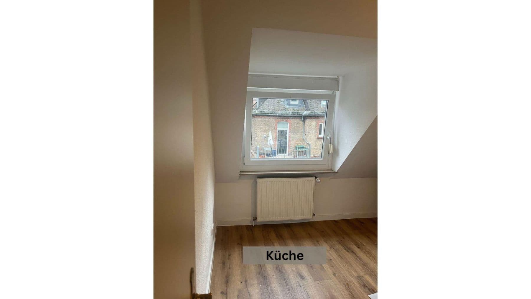 Prenájom bytu 2-izbový 70 m², Wörthstrasse 23, Wiesbaden, Hesensko Prenájom bytu 2-izbový 70 m², Wörthstrasse 23, Wiesbaden, Hesensko