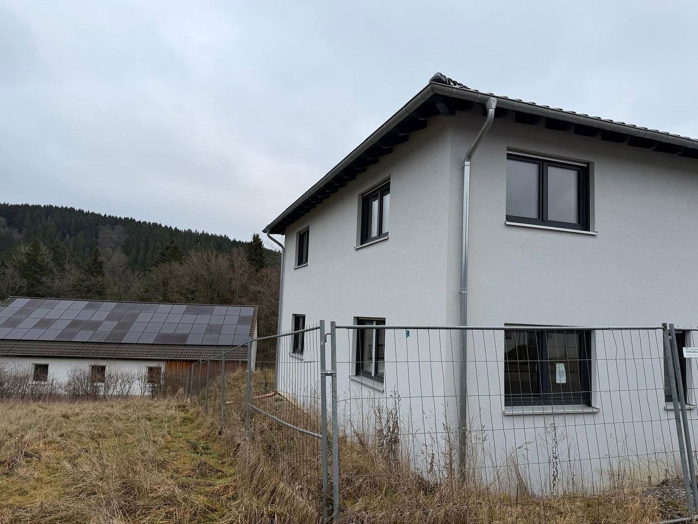 Predaj domu 162 m², pozemek 468 m², Bärwurzweg, Hellenthal, Severné Porýnie - Westfálsko Predaj domu 162 m², pozemek 468 m², Bärwurzweg, Hellenthal, Severné Porýnie - Westfálsko