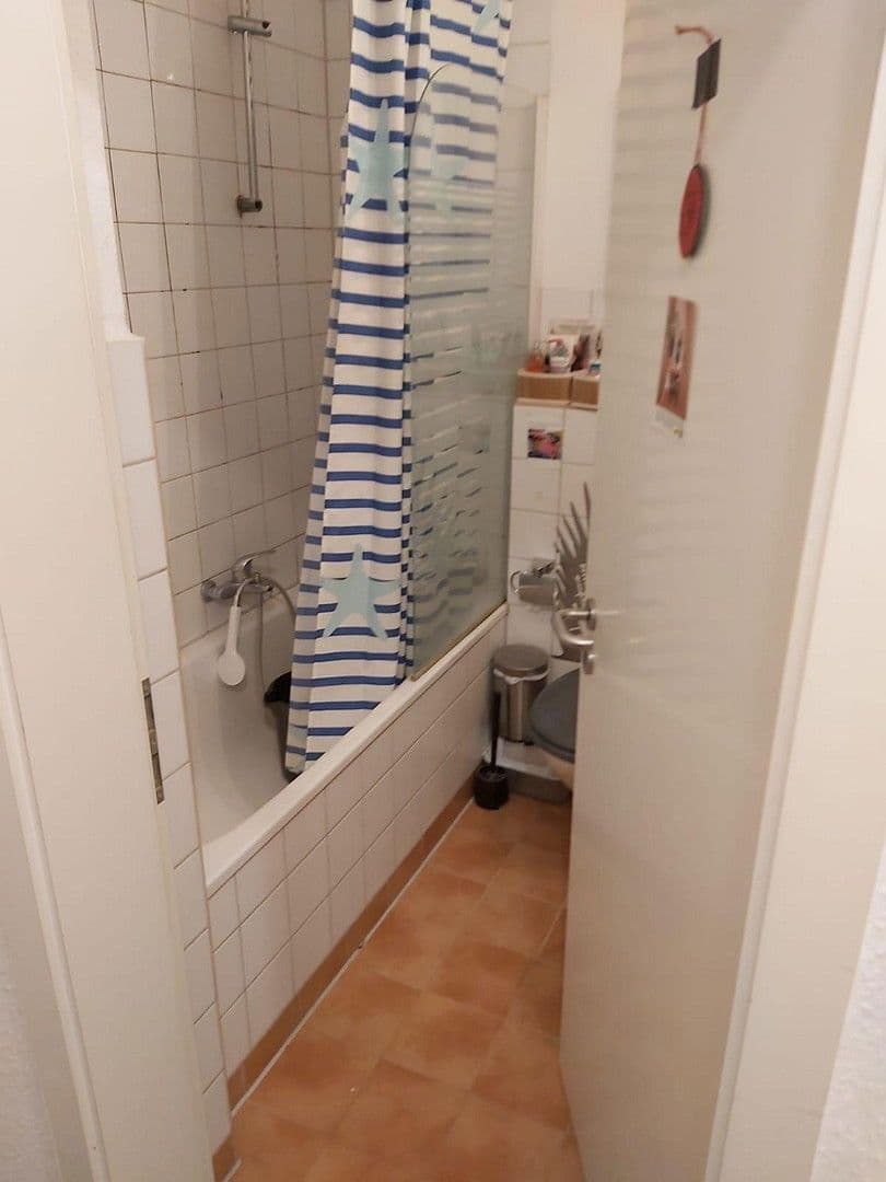 Predaj bytu 3-izbový 53 m², Geldernstr. 111, Köln, Severné Porýnie - Westfálsko Predaj bytu 3-izbový 53 m², Geldernstr. 111, Köln, Severné Porýnie - Westfálsko