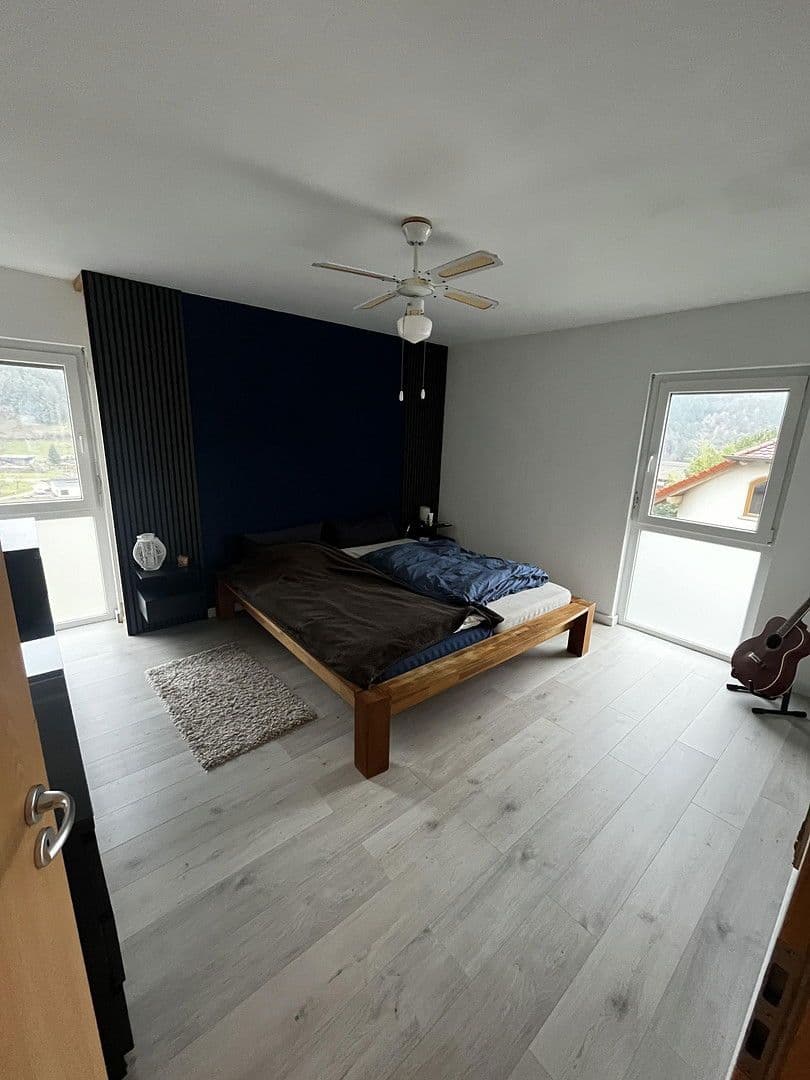 Predaj domu 142 m², pozemek 467 m², Naurath (Eifel), Porýnie-Falcko Predaj domu 142 m², pozemek 467 m², Naurath (Eifel), Porýnie-Falcko