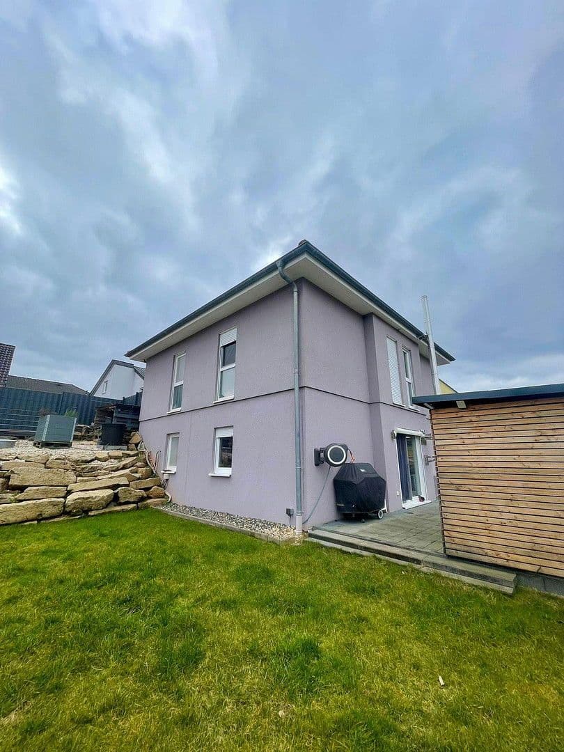 Predaj domu 142 m², pozemek 467 m², Naurath (Eifel), Porýnie-Falcko Predaj domu 142 m², pozemek 467 m², Naurath (Eifel), Porýnie-Falcko