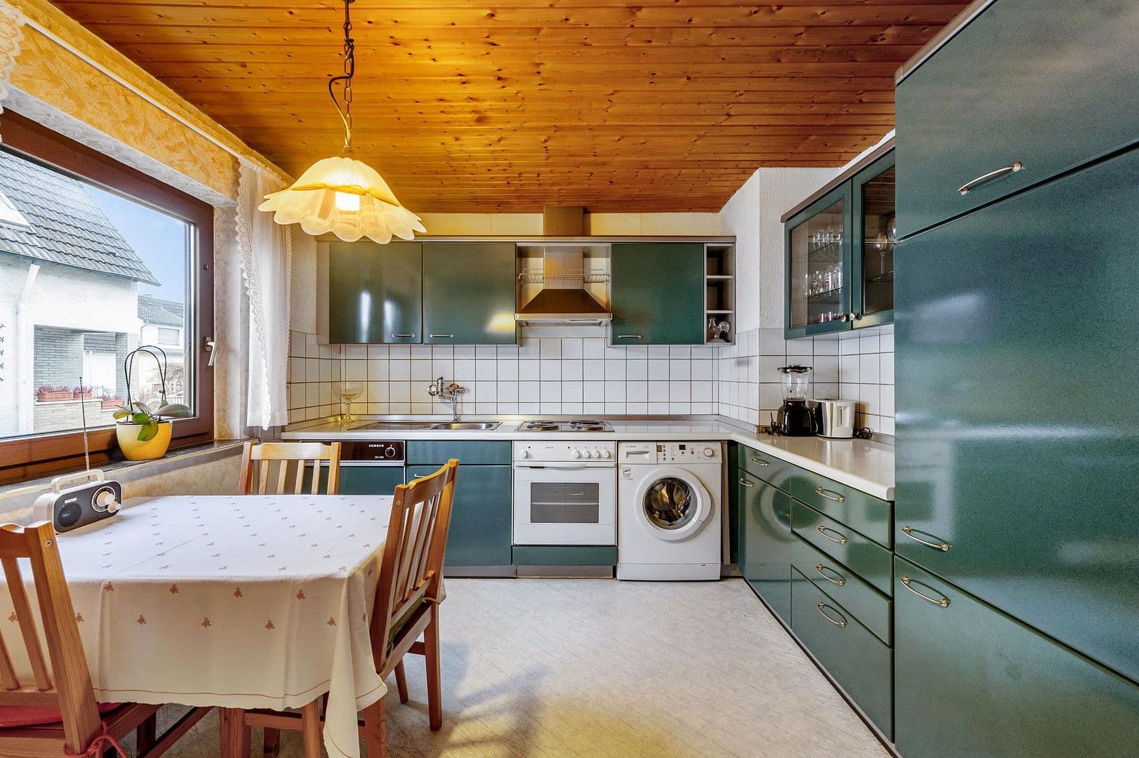 Predaj domu 194 m², pozemek 651 m², Rüsselsheim am Main, Hesensko Predaj domu 194 m², pozemek 651 m², Rüsselsheim am Main, Hesensko