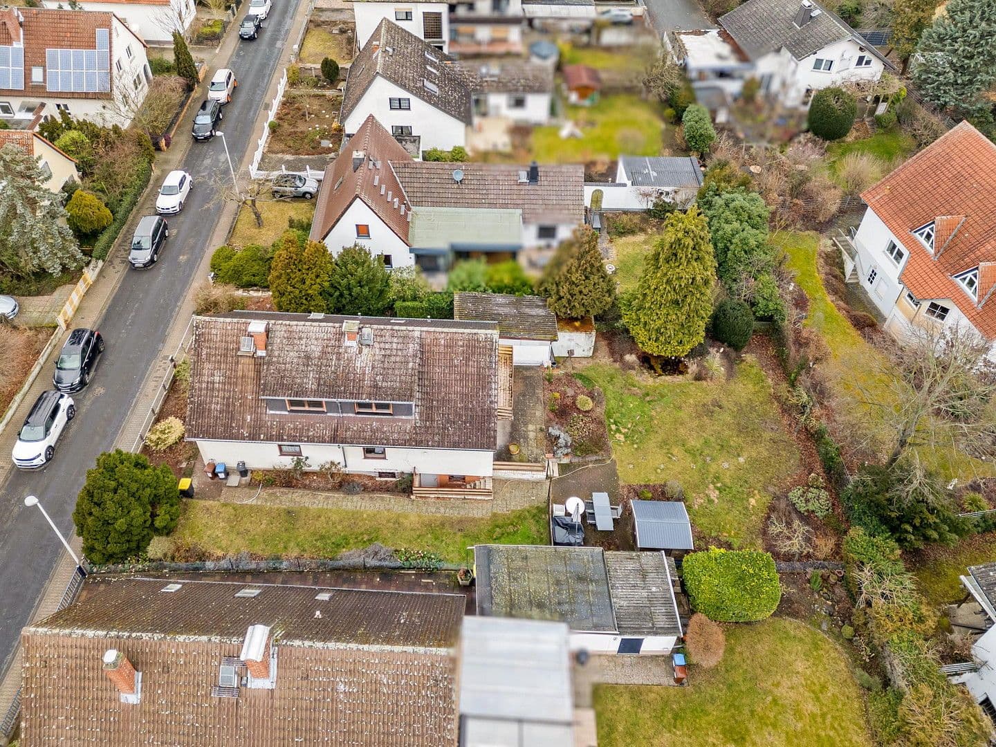 Predaj domu 194 m², pozemek 651 m², Rüsselsheim am Main, Hesensko Predaj domu 194 m², pozemek 651 m², Rüsselsheim am Main, Hesensko