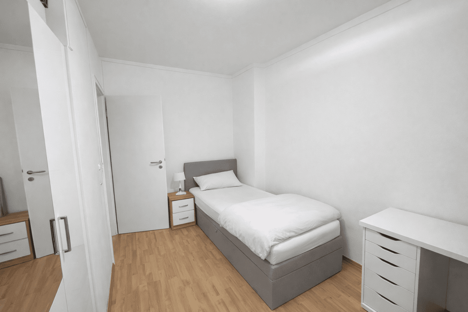 Predaj domu 182 m², pozemek 382 m², Augsburg, Bavorsko Predaj domu 182 m², pozemek 382 m², Augsburg, Bavorsko