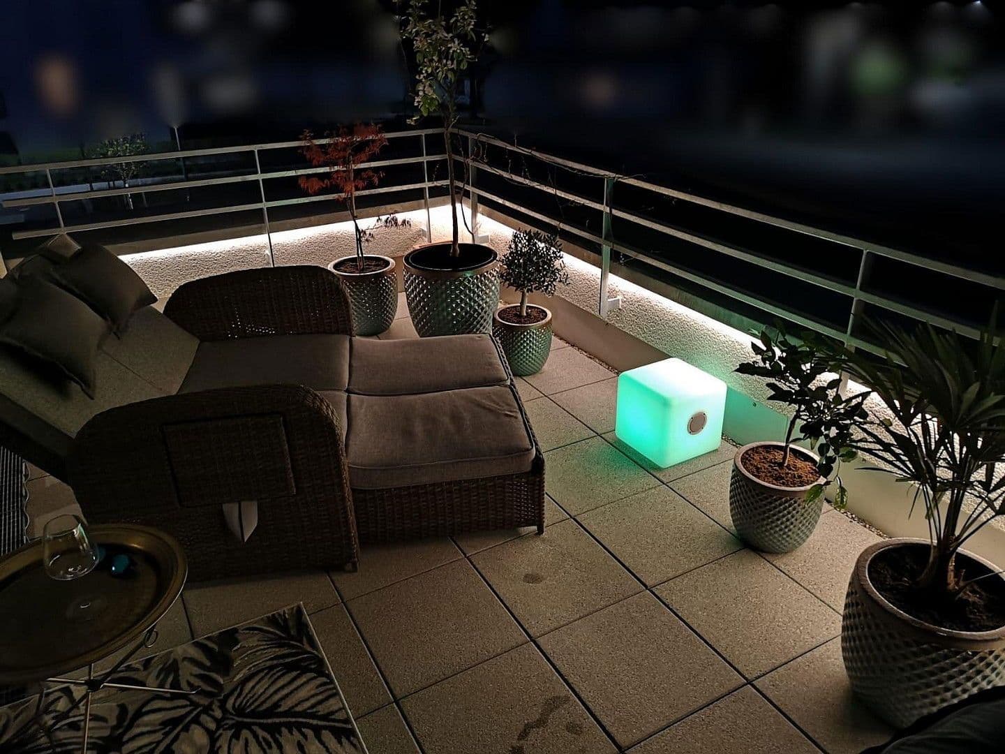 Predaj domu 147 m², pozemek 182 m², Leinfelden-Echterdingen, Bádensko-Wurttembersko Predaj domu 147 m², pozemek 182 m², Leinfelden-Echterdingen, Bádensko-Wurttembersko