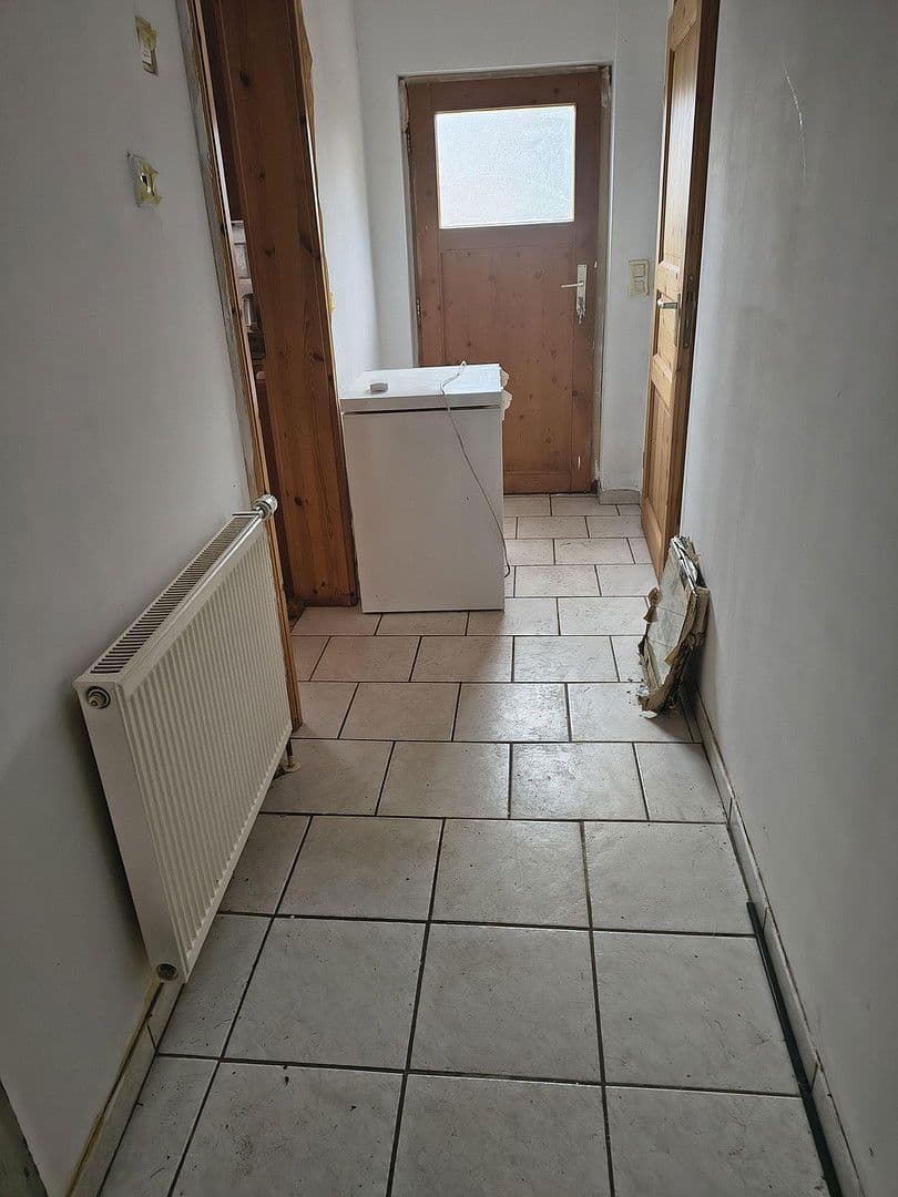 Predaj domu 130 m², pozemek 563 m², Friesack, Brandenbursko Predaj domu 130 m², pozemek 563 m², Friesack, Brandenbursko