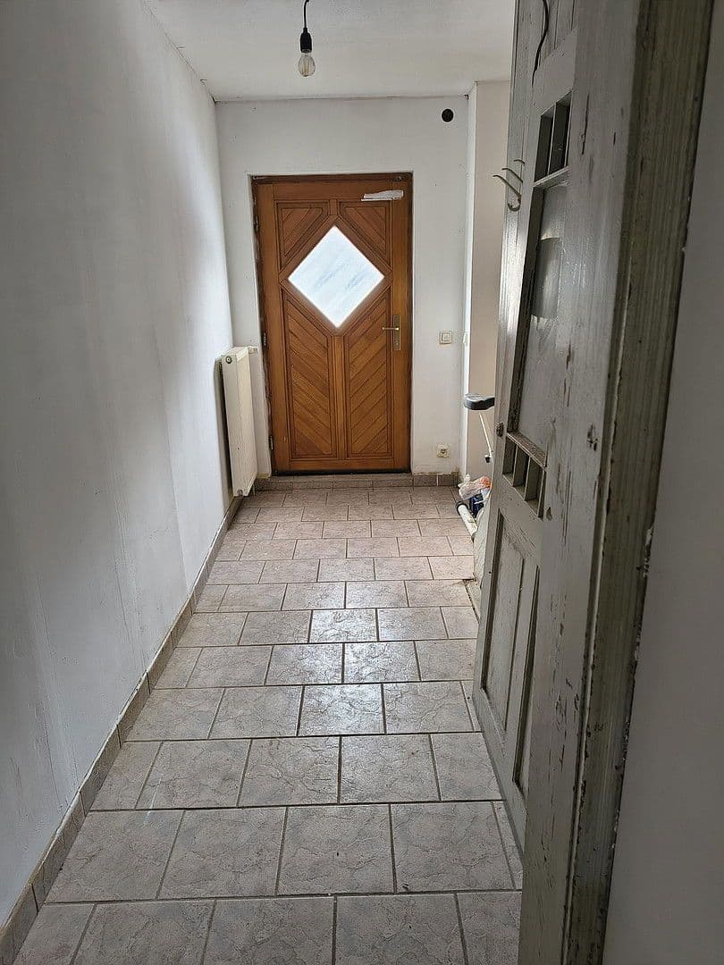 Predaj domu 130 m², pozemek 563 m², Friesack, Brandenbursko Predaj domu 130 m², pozemek 563 m², Friesack, Brandenbursko