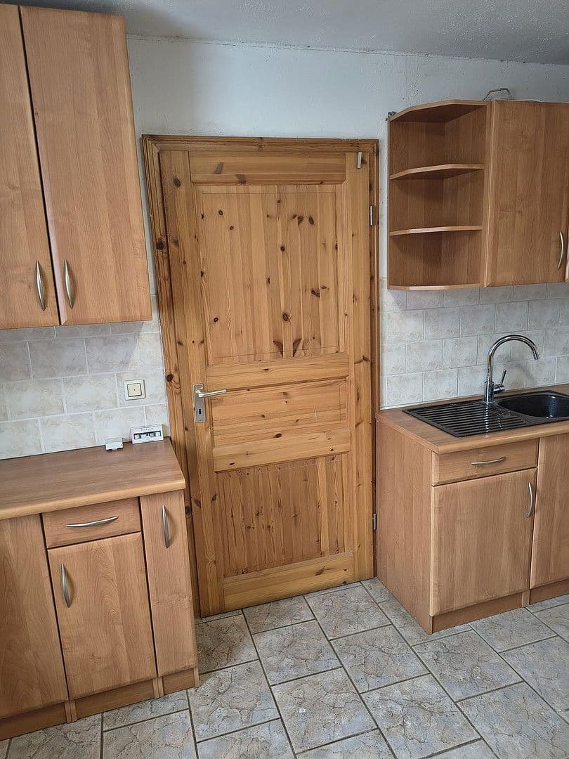 Predaj domu 130 m², pozemek 563 m², Friesack, Brandenbursko Predaj domu 130 m², pozemek 563 m², Friesack, Brandenbursko